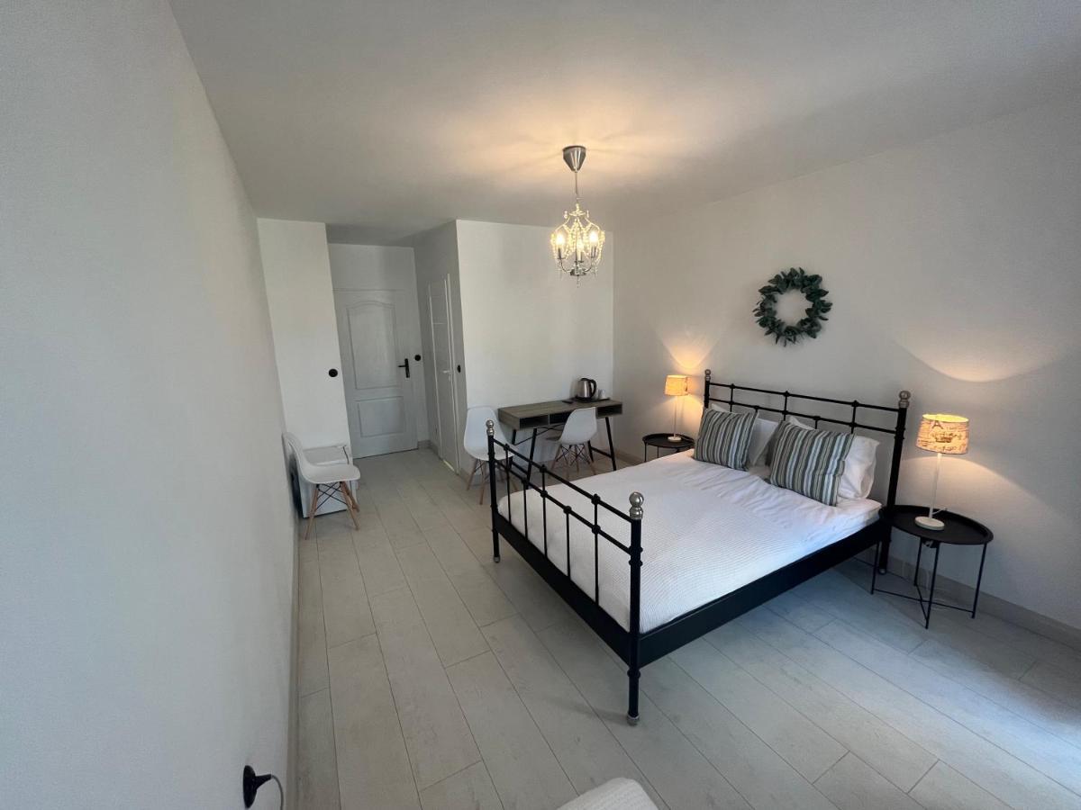 Bed and Breakfast Pod Roza Leba Exterior foto