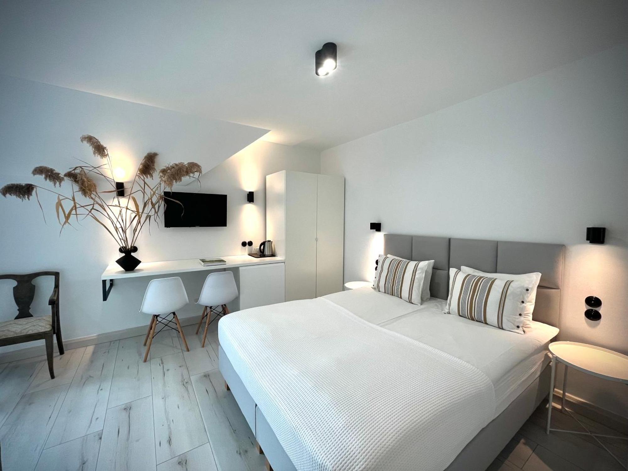 Bed and Breakfast Pod Roza Leba Exterior foto